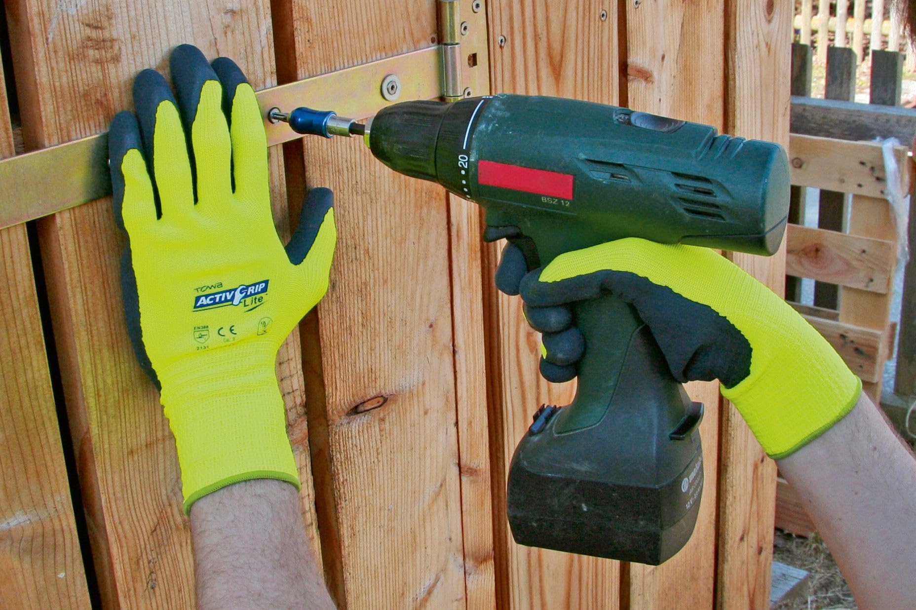 KERBL works Activ Grip Lite Feinstrickhandschuh 8 Latex-Grip