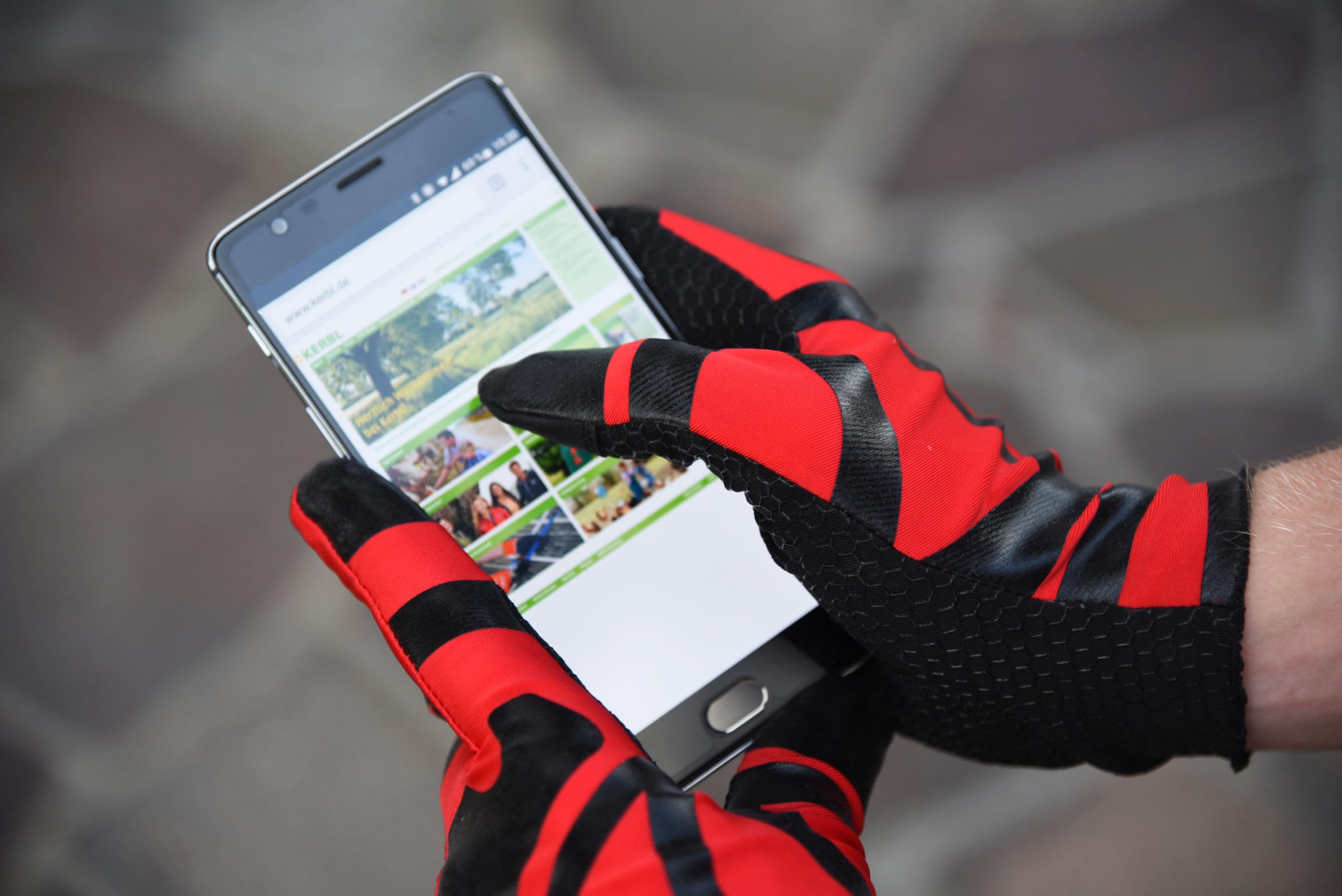 KERBL Helios Active-Handschuh Gr. 9/L Touchscreen