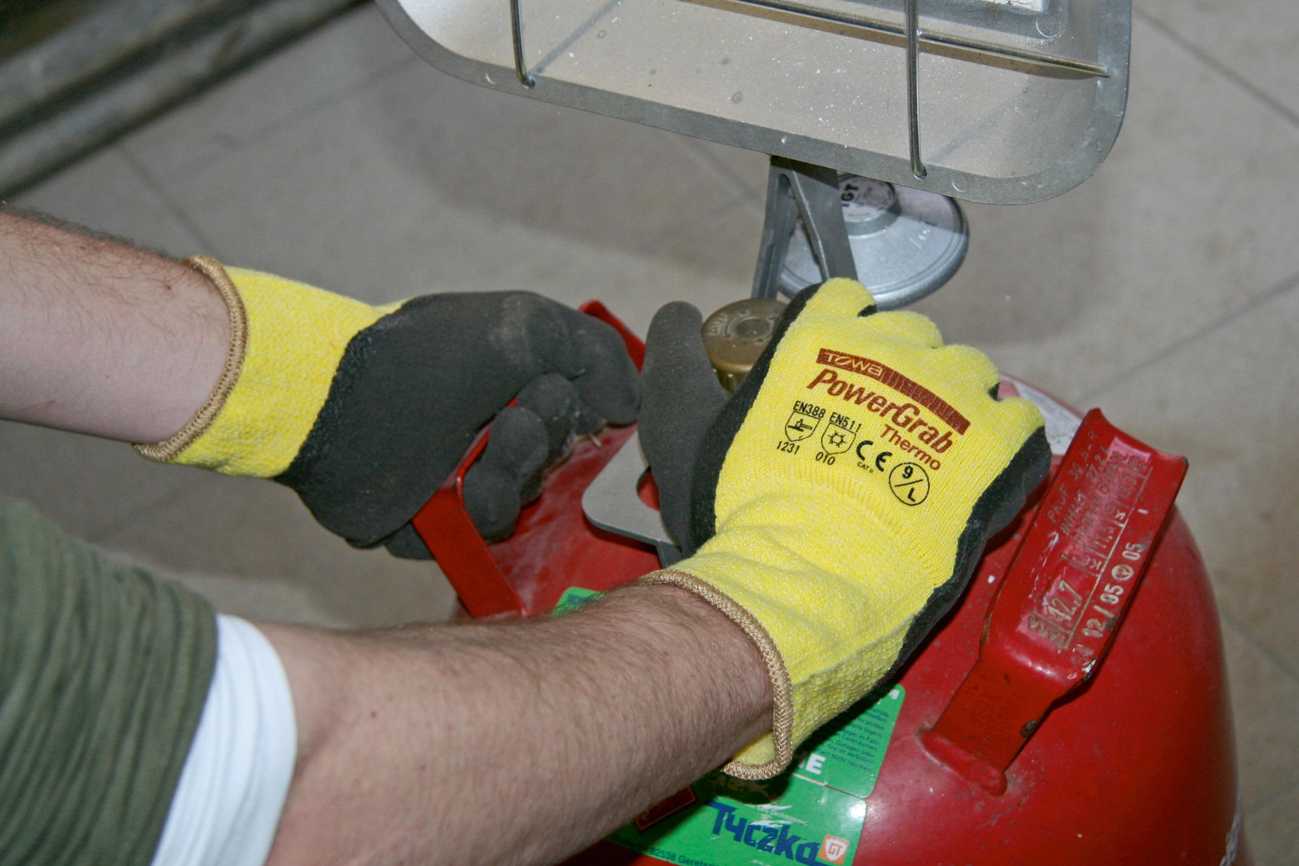 KERBL works PowerGrab Thermo Winterhandschuh Gelb Größe 9/L